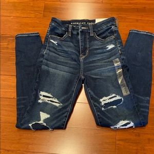 BNWT Ripped American Eagle Jeans
